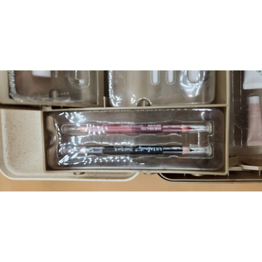 Ulta Beauty Caboodle Edition Cream and Gold Glitter with new makeup